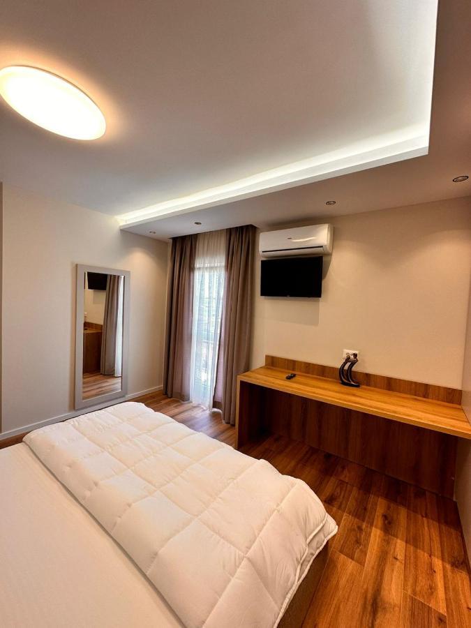 Erg Apartments Tirana Extérieur photo